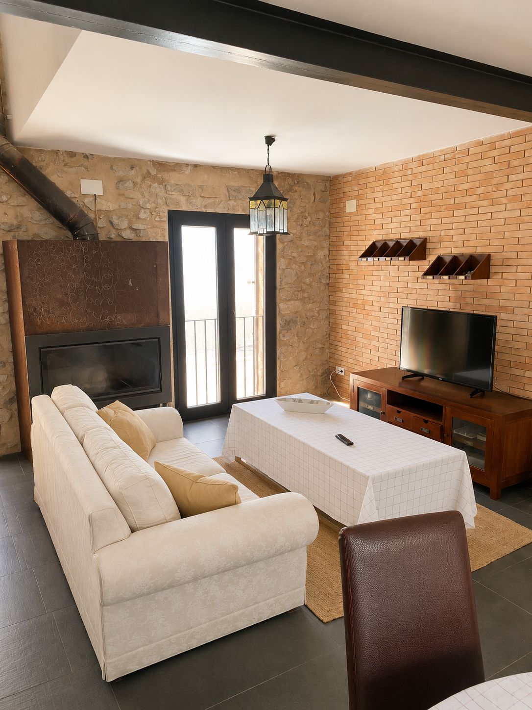 Casa Adosada de 3 Dormitorios en venta en Castell de Castells