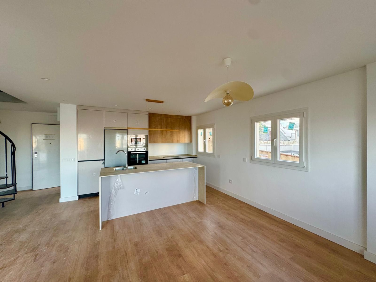 Piso de 3 Dormitorios en venta en Torremolinos