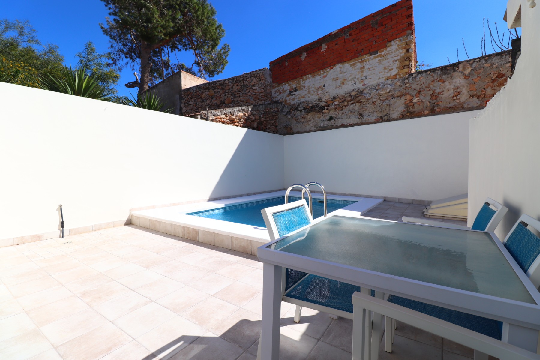 Casa de 2 Dormitorios y 1 Baño en venta en Benijófar