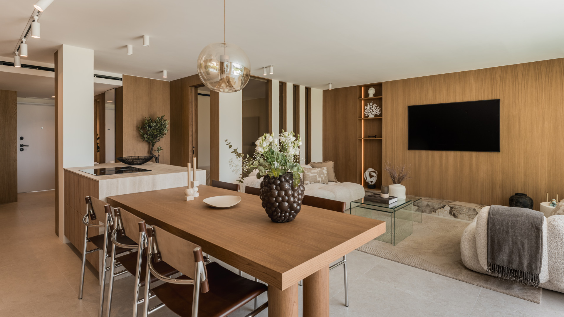 Piso de 3 Dormitorios en venta en Nueva Andalucía, Marbella