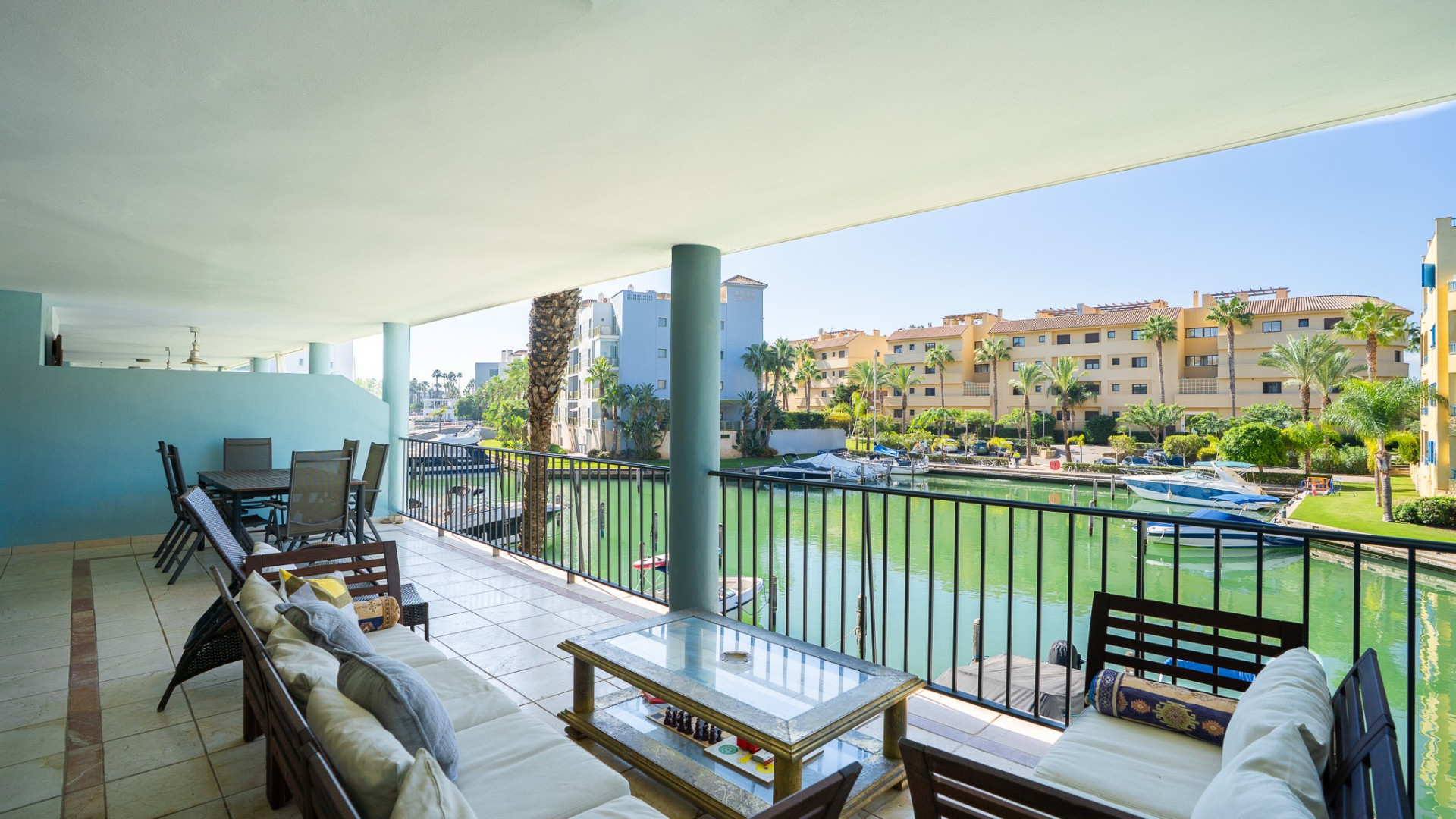 3 спални, 2 бани - Апартамент за продажба в Sotogrande