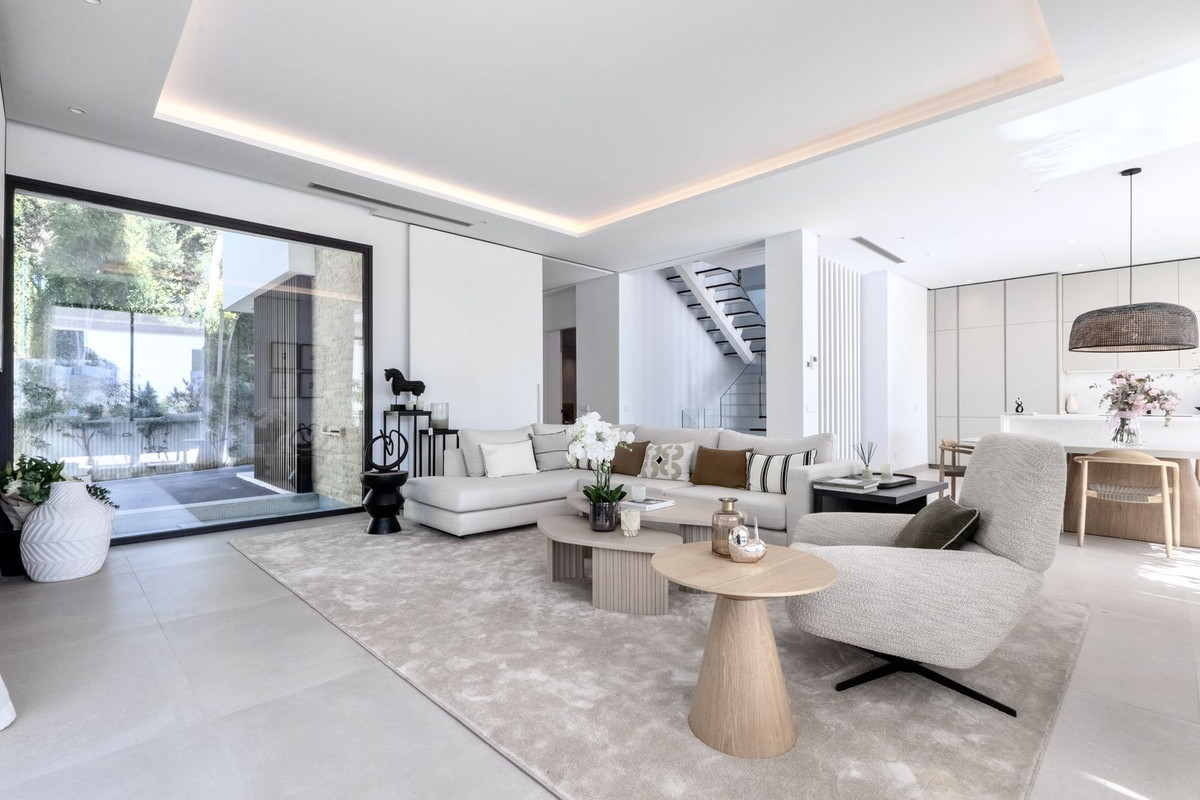 Casa de 4 Dormitorios en venta en Marbella