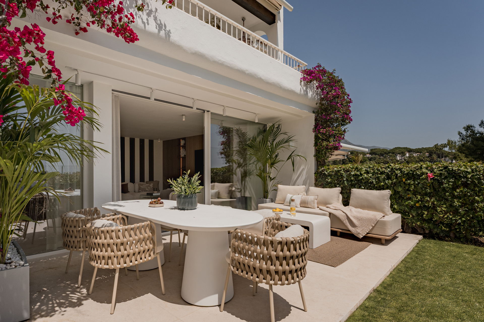 Piso de 3 Dormitorios en venta en Nueva Andalucía, Marbella