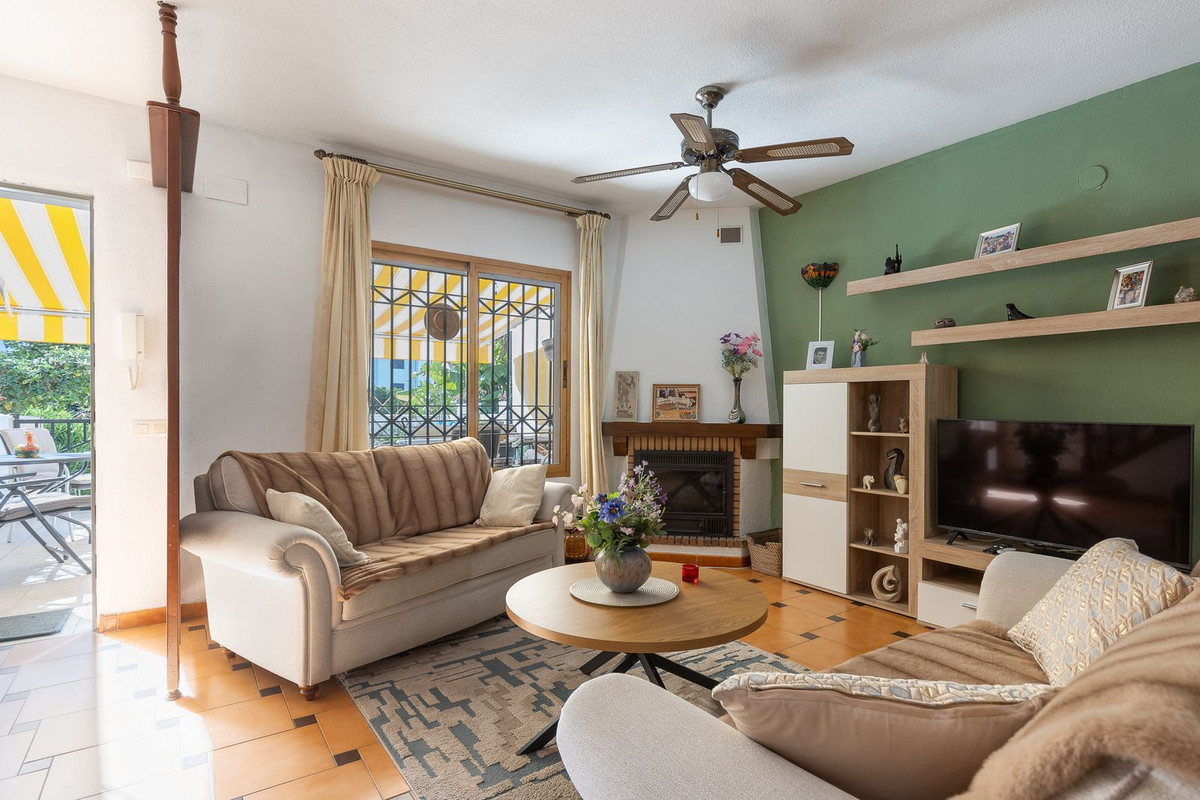 4 кровать Таунхаус для продажи в La Carihuela, Torremolinos