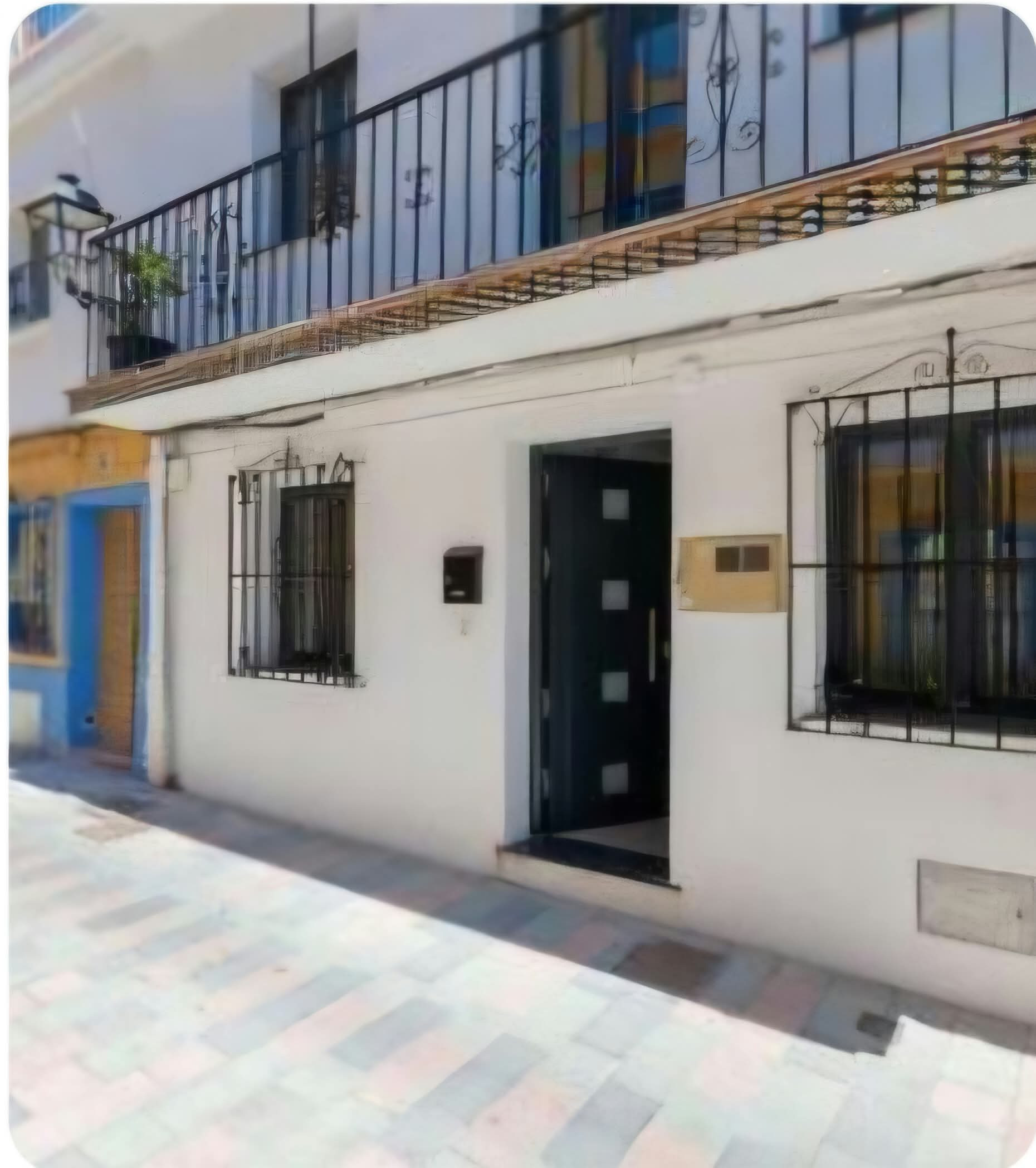 Casa de 3 Dormitorios y 2 Baños en venta en Marbella Centro