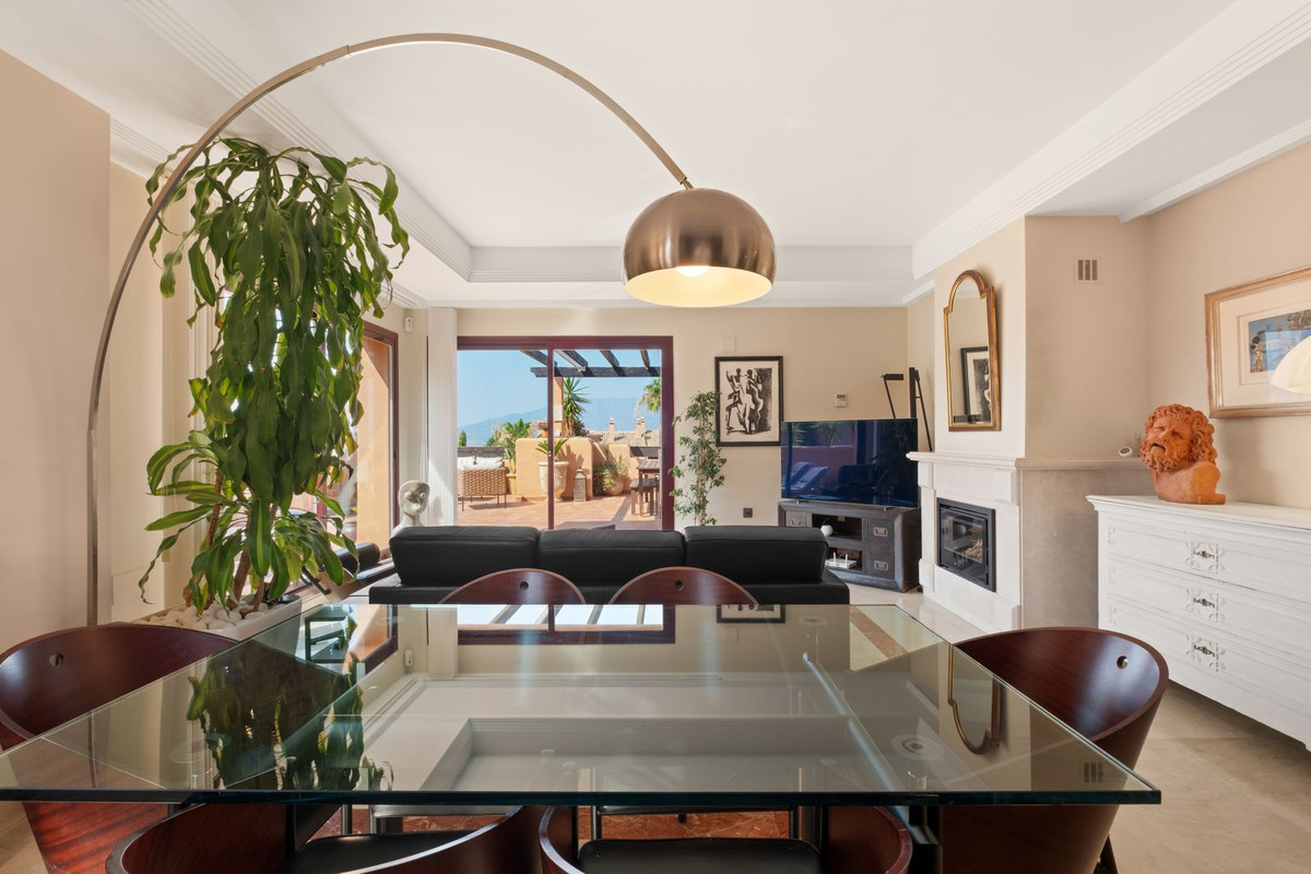 3 спални - Пентхаус за продажба в La Mairena, Marbella