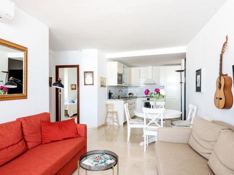 2 Bed - Apartment Holiday Rental in La Alqueria, Estepona