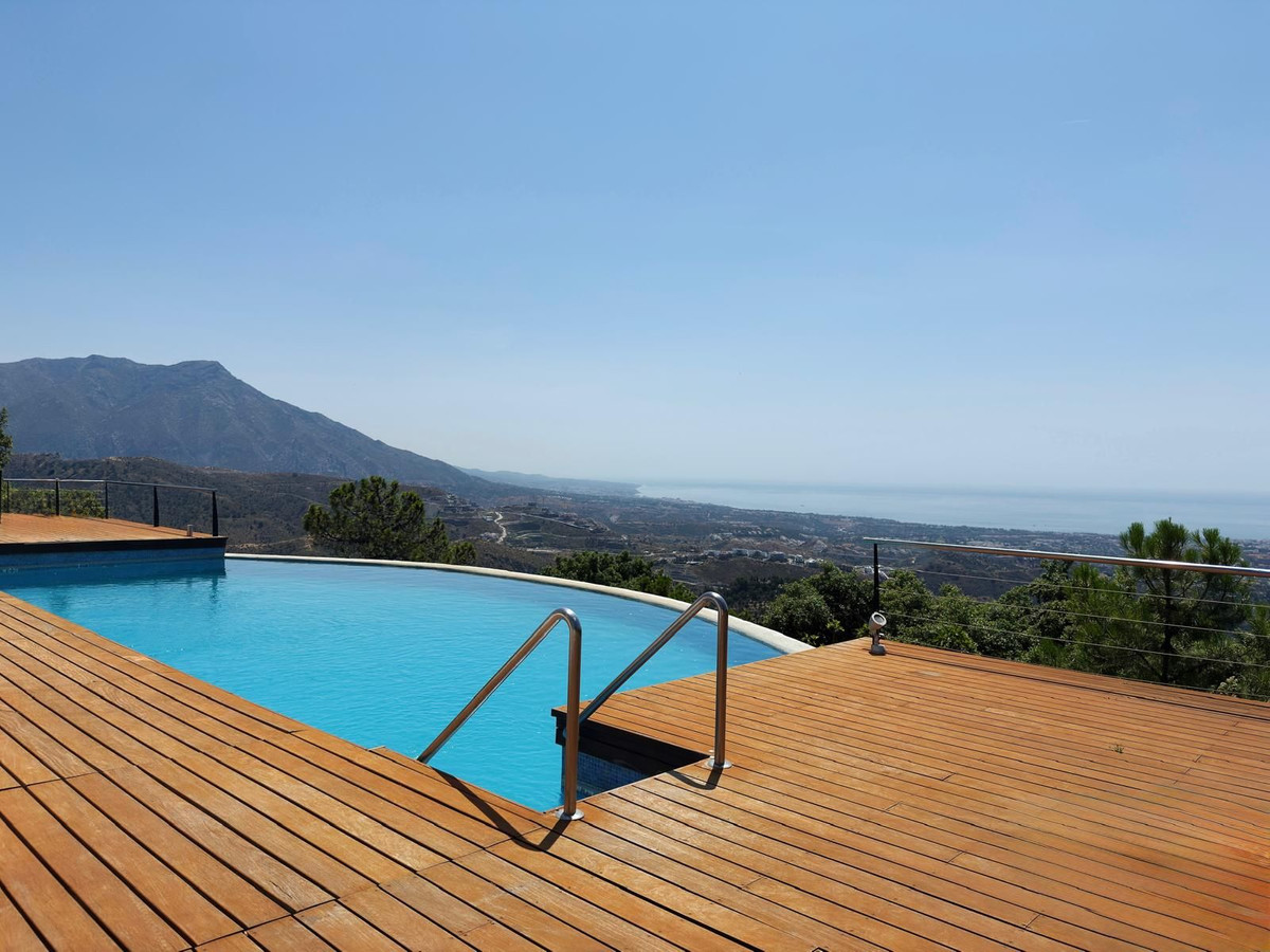5 спални - Вила за продажба в La Zagaleta, Benahavis