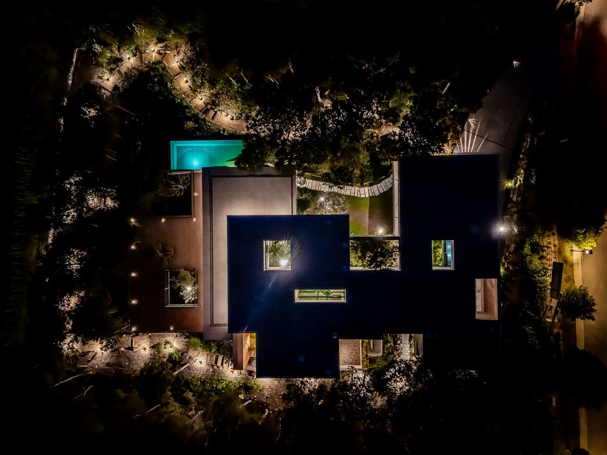 Casa de 5 Dormitorios y 6 Baños en venta en Sotogrande
