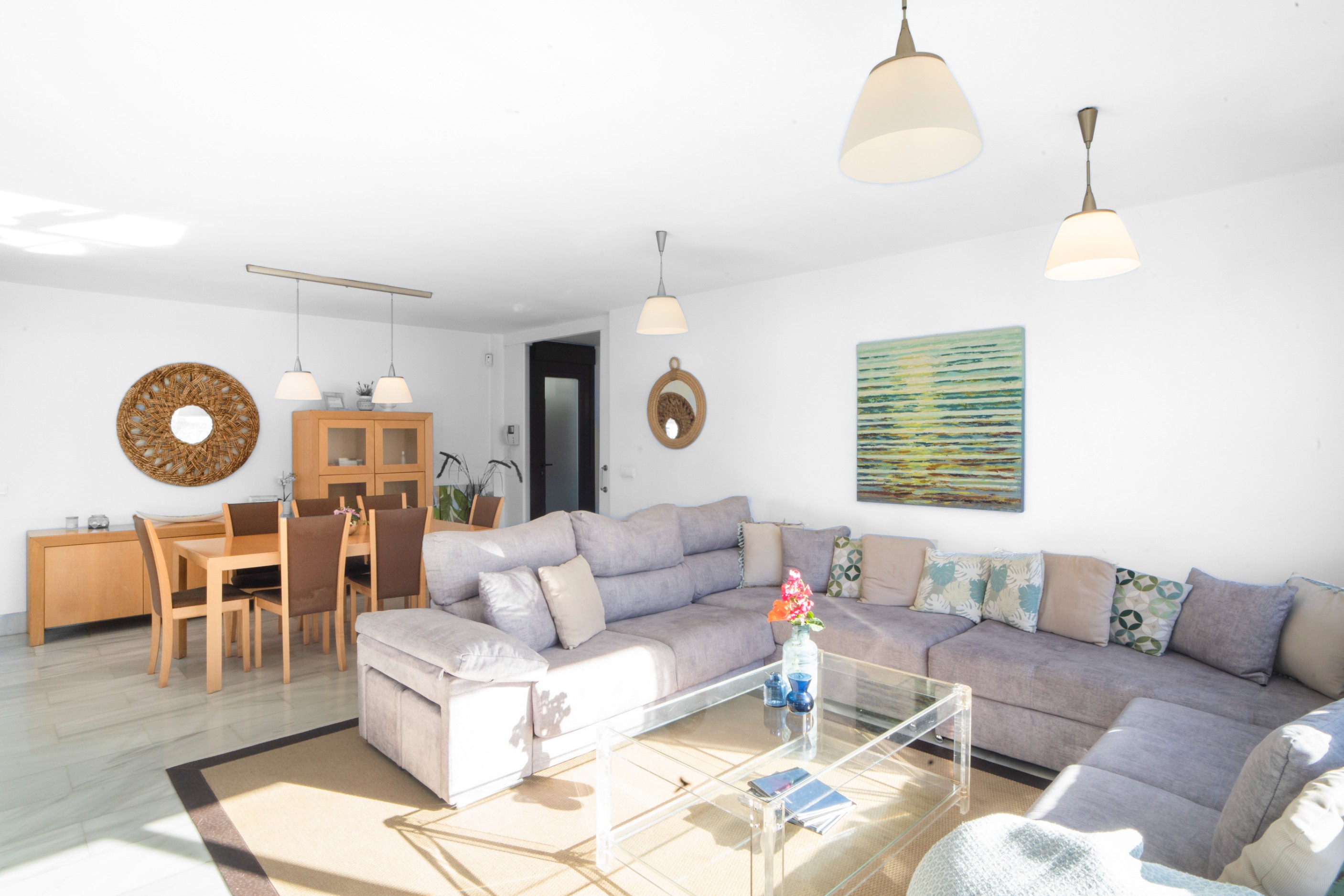 Casa de 7 Dormitorios en alquiler vacacional en Milla de Oro, Marbella