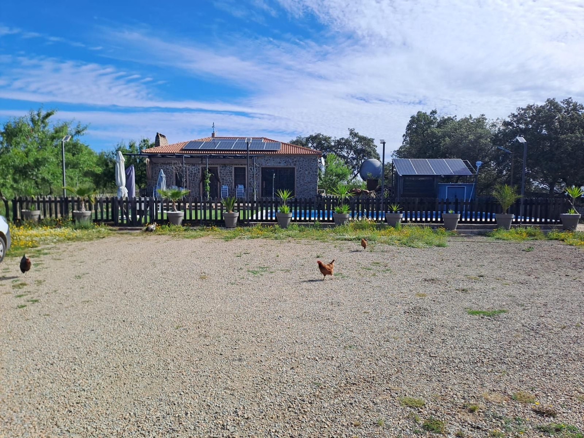 Finca de 3 Dormitorios en venta en Cumbres Mayores