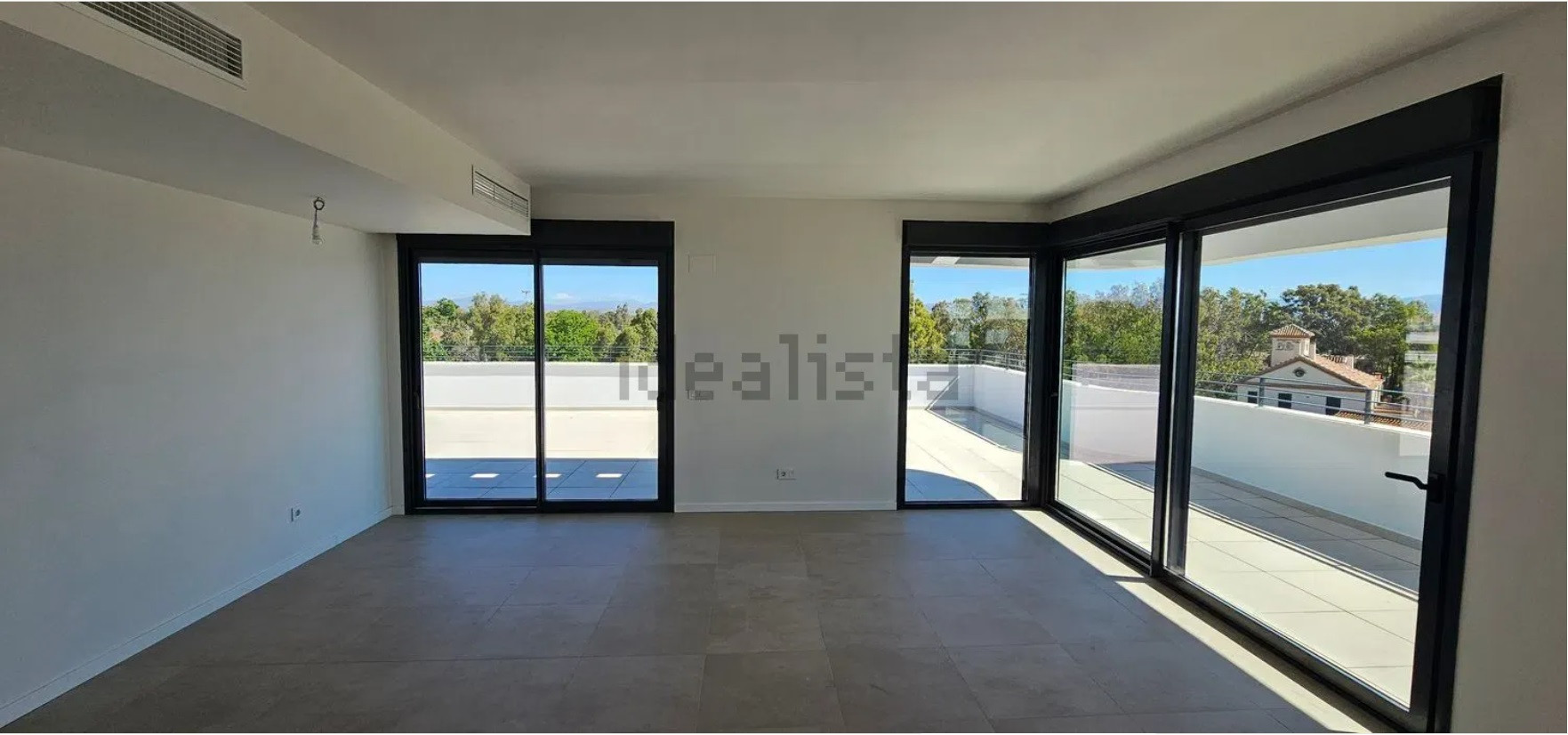 Ático de 4 Dormitorios en venta en Los Álamos, Torremolinos