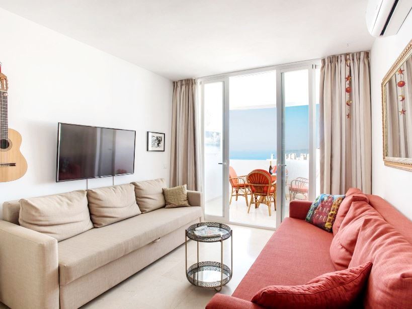 2 Bed - Apartment Holiday Rental in La Alqueria, Estepona