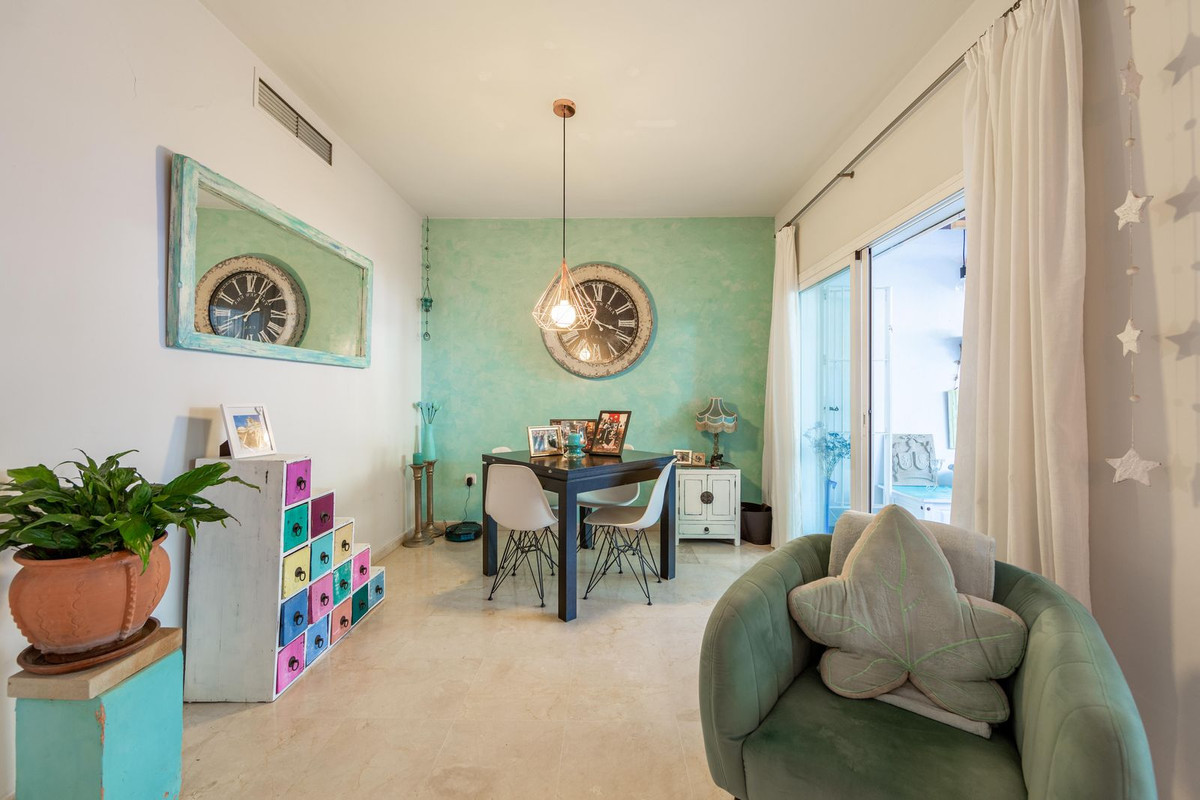 Casa Adosada de 5 Dormitorios en venta en San Pedro de Alcántara
