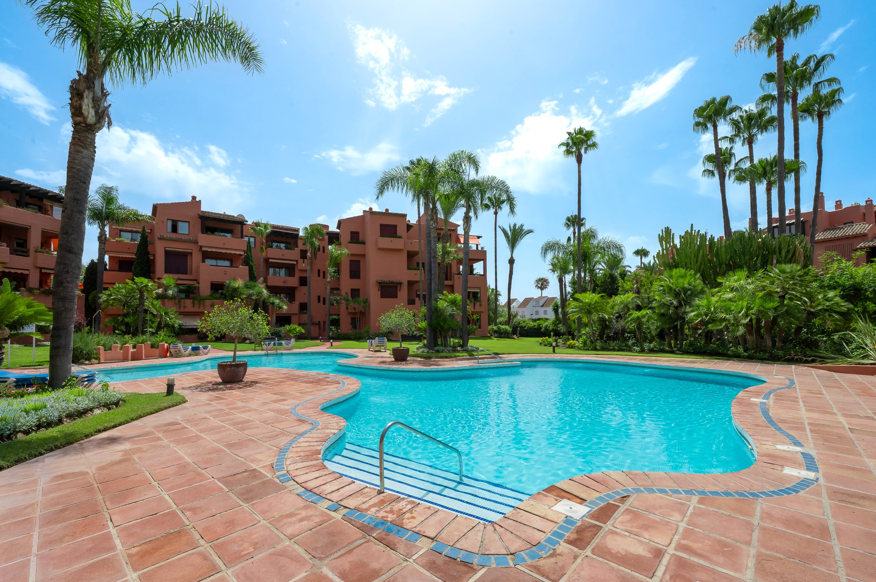 Ático de 2 Dormitorios en venta en Marbella