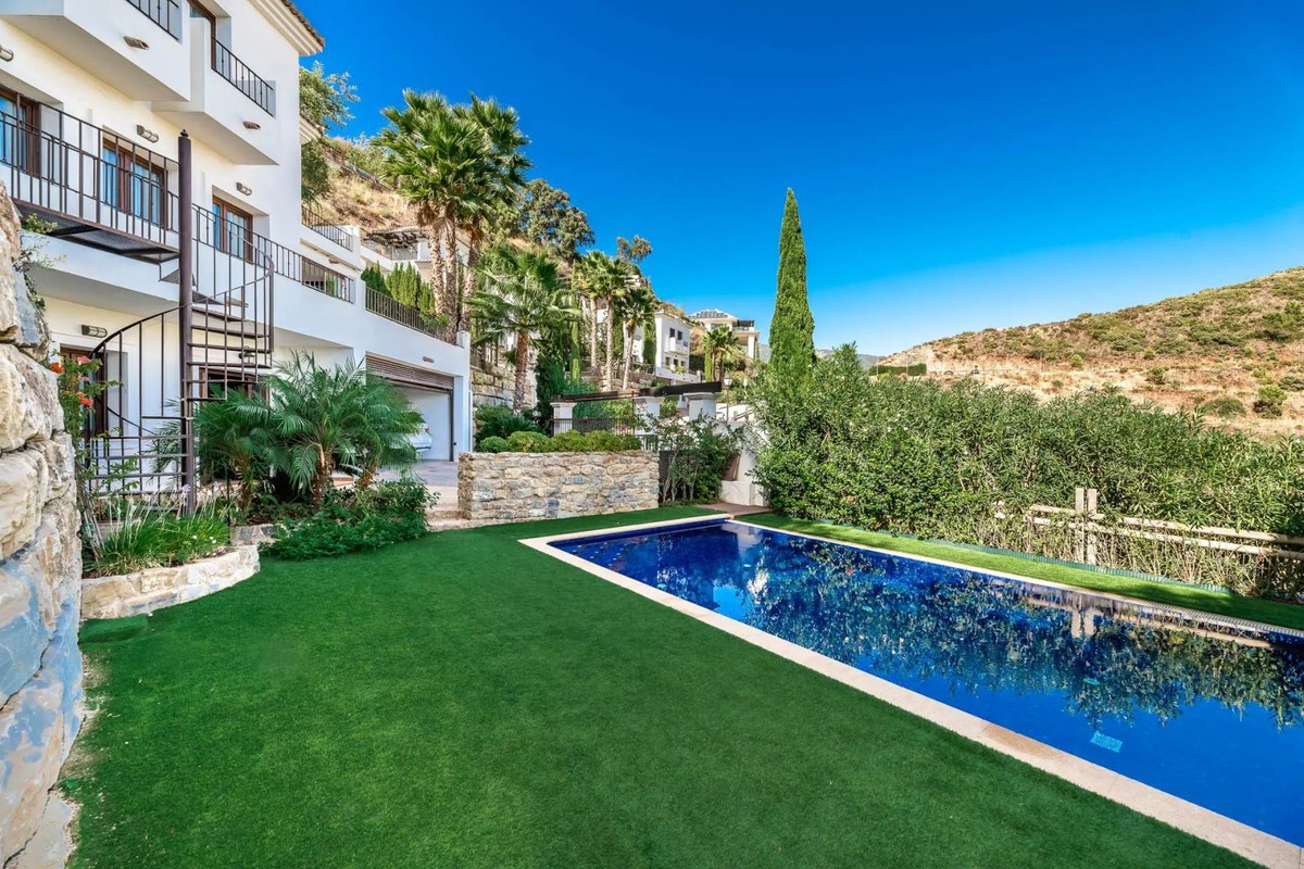 Casa de 5 Dormitorios en venta en Benahavís