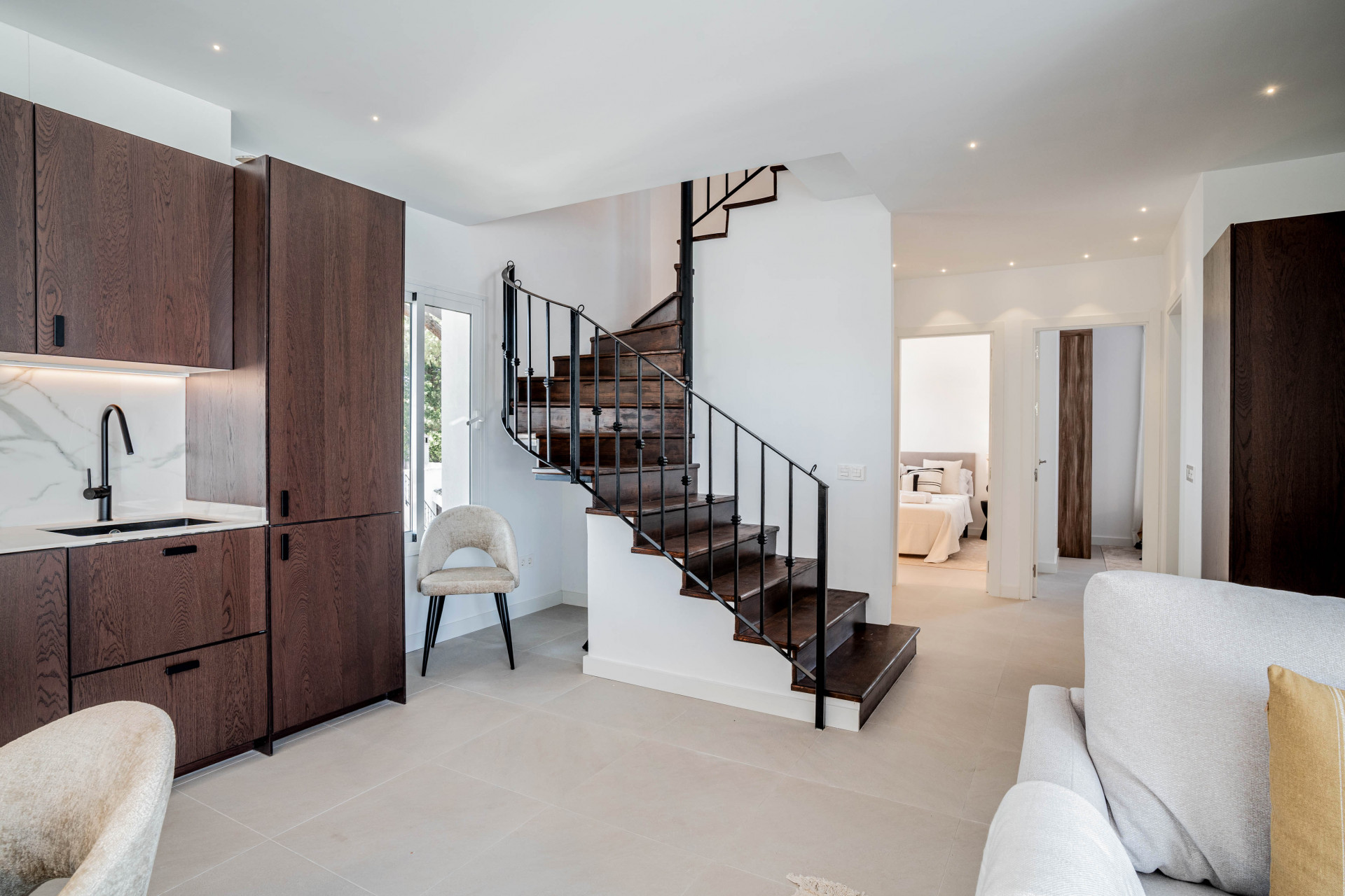 Ático de 4 Dormitorios y 4 Baños en alquiler en Nueva Andalucía, Marbella