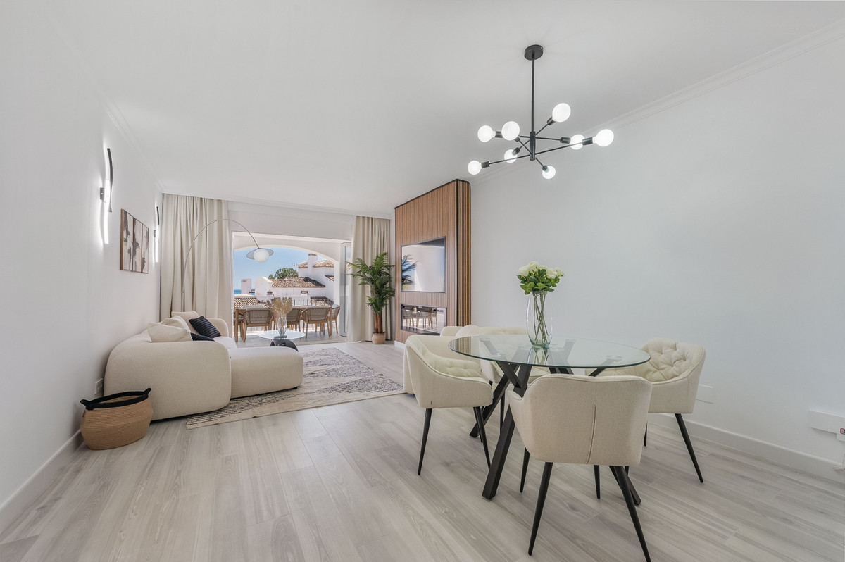 Piso de 3 Dormitorios y 2 Baños en venta en Benahavís