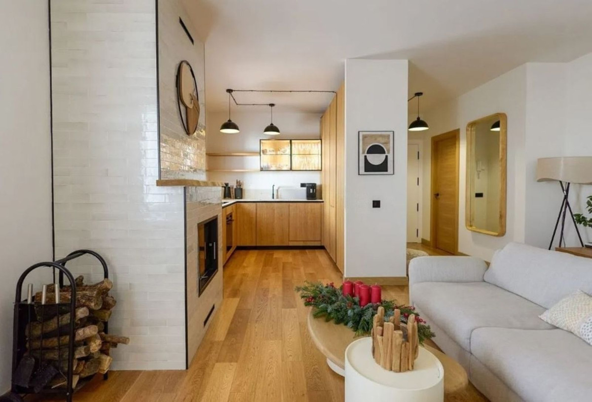 Piso de 2 Dormitorios y 2 Baños en venta en Puerto Banús