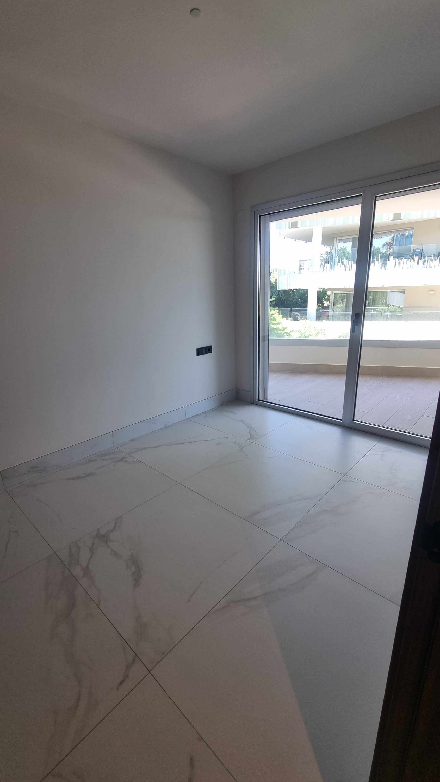 Piso de 3 Dormitorios y 2 Baños en alquiler en Nueva Alcántara, San Pedro de Alcántara