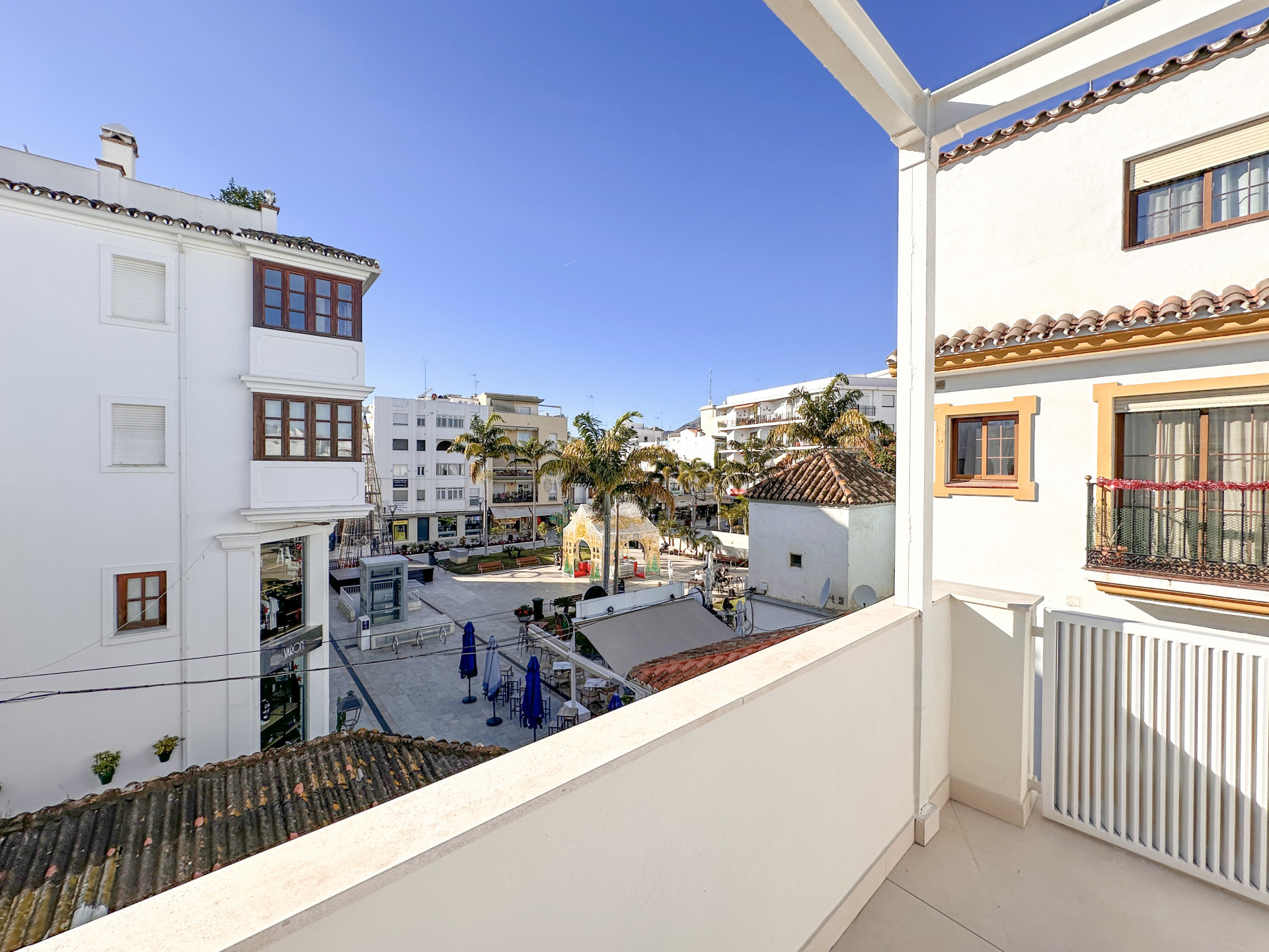 2 Bed - Townhouse for Sale in La Alqueria, Estepona
