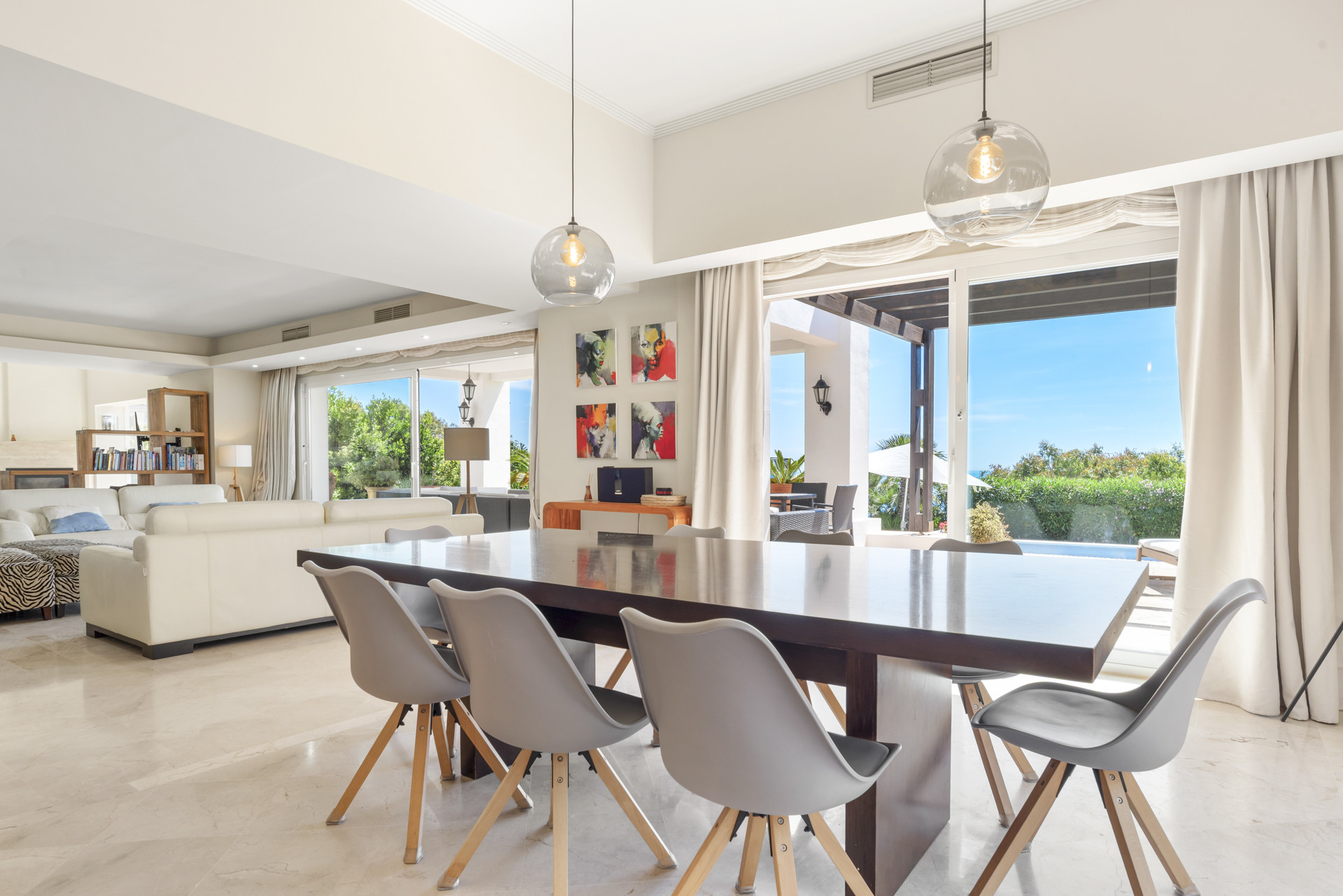 Casa de 4 Dormitorios y 4 Baños en venta en La Duquesa