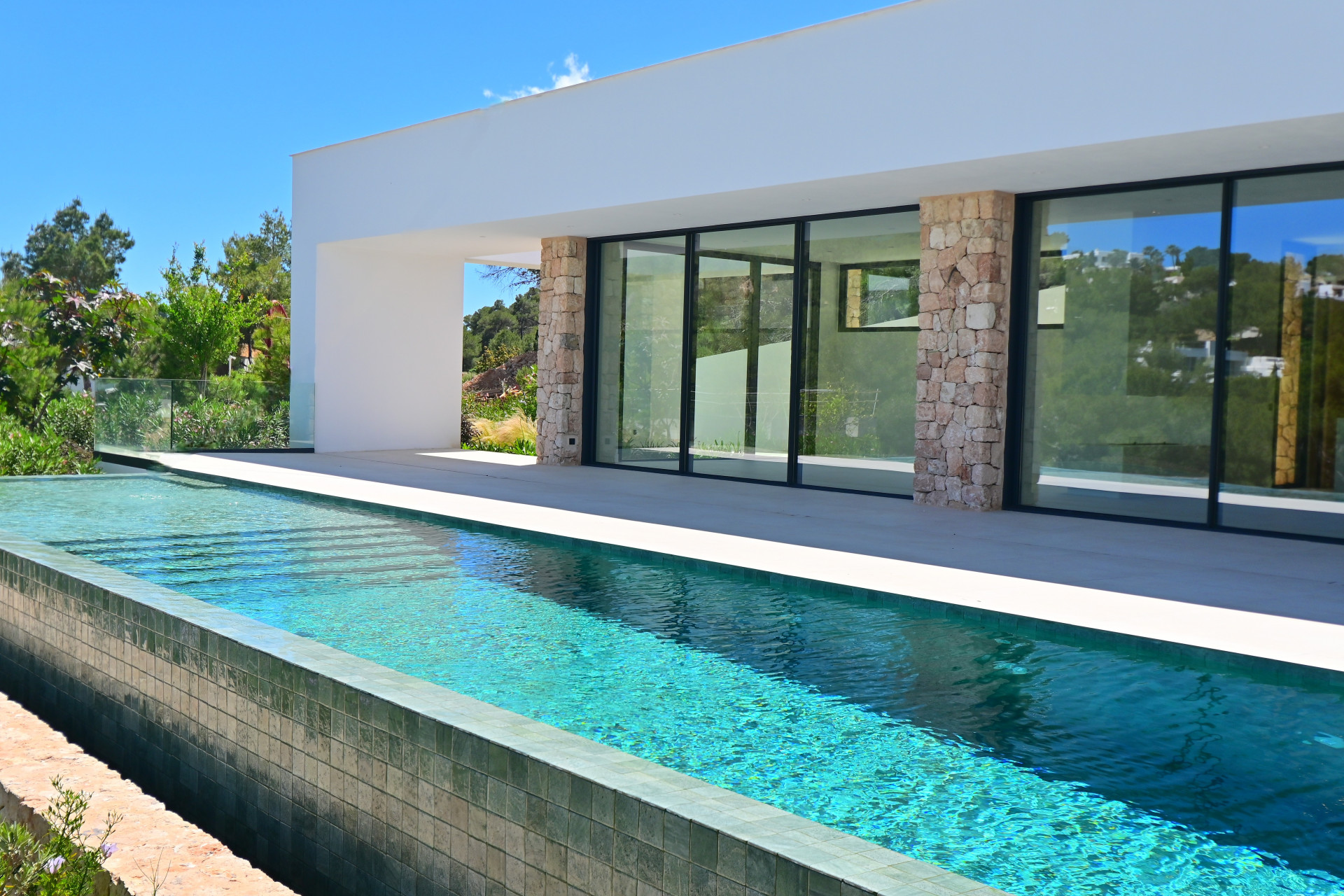 Casa de 4 Dormitorios y 5 Baños en venta en Roca Llisa