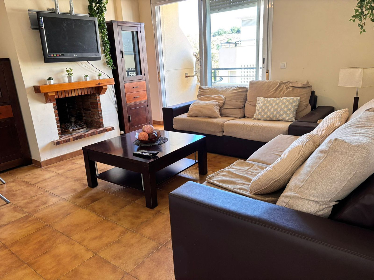 Piso de 1 Dormitorio y 1 Baño en venta en Calahonda