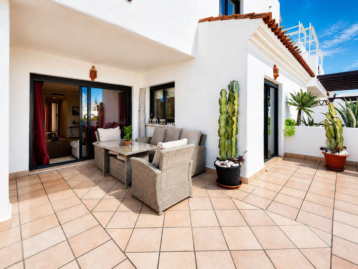 2 Bed, 2 Bath - Apartment for Sale in New Golden Mile, Estepona