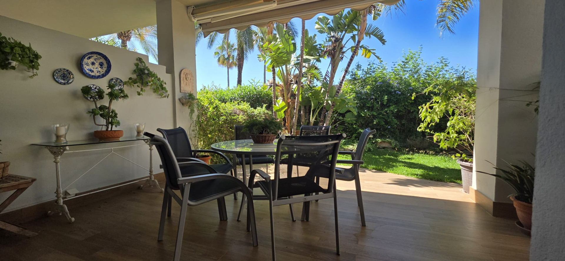 Casa de 4 Dormitorios en venta en Milla de Oro, Marbella