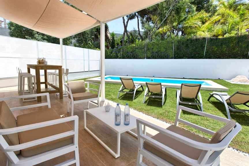 Casa de 4 Dormitorios y 5 Baños en alquiler vacacional en Marbella Centro