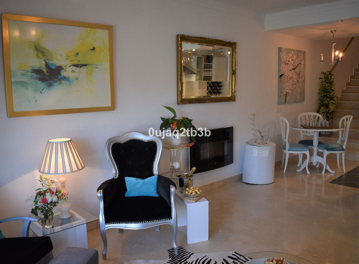 2 кровать Таунхаус для продажи в Nueva Andalucia, Marbella