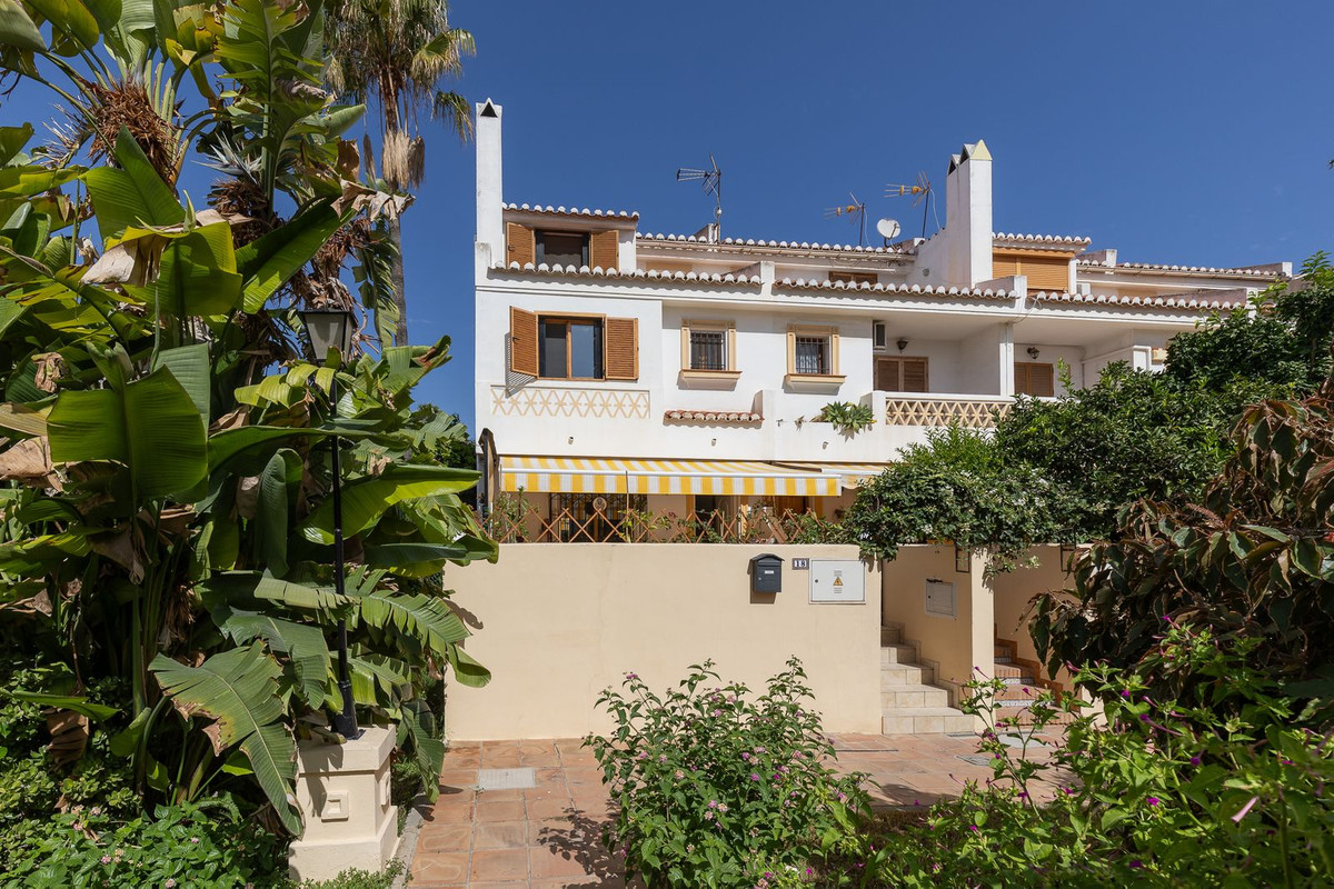 4 кровать Таунхаус для продажи в La Carihuela, Torremolinos