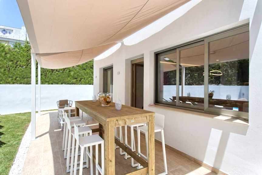 Casa de 4 Dormitorios y 5 Baños en alquiler vacacional en Marbella Centro