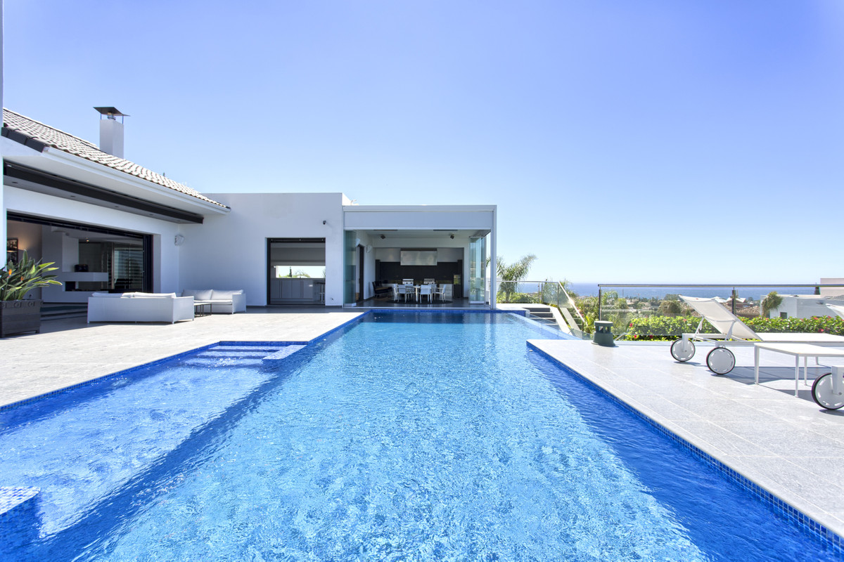5 спални, 5 бани - Вила за продажба в Los Flamingos, Benahavis