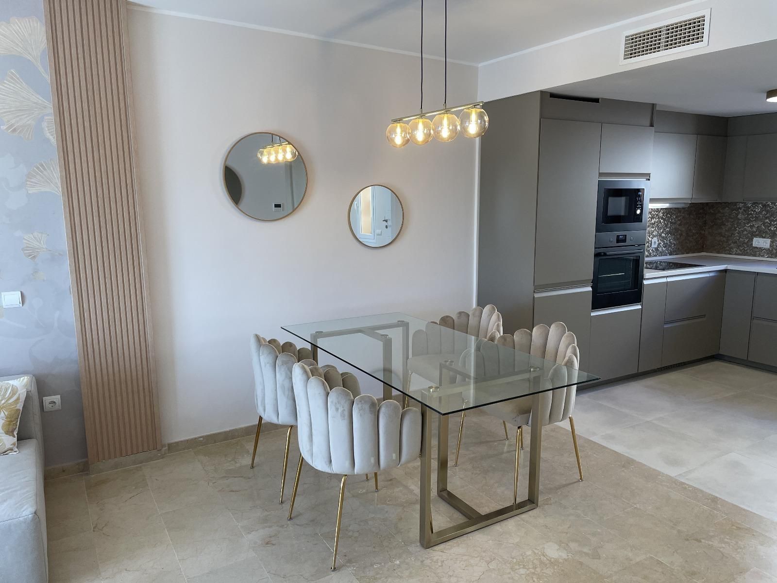 3 спални, 3 бани - Вила за продажба в Mijas