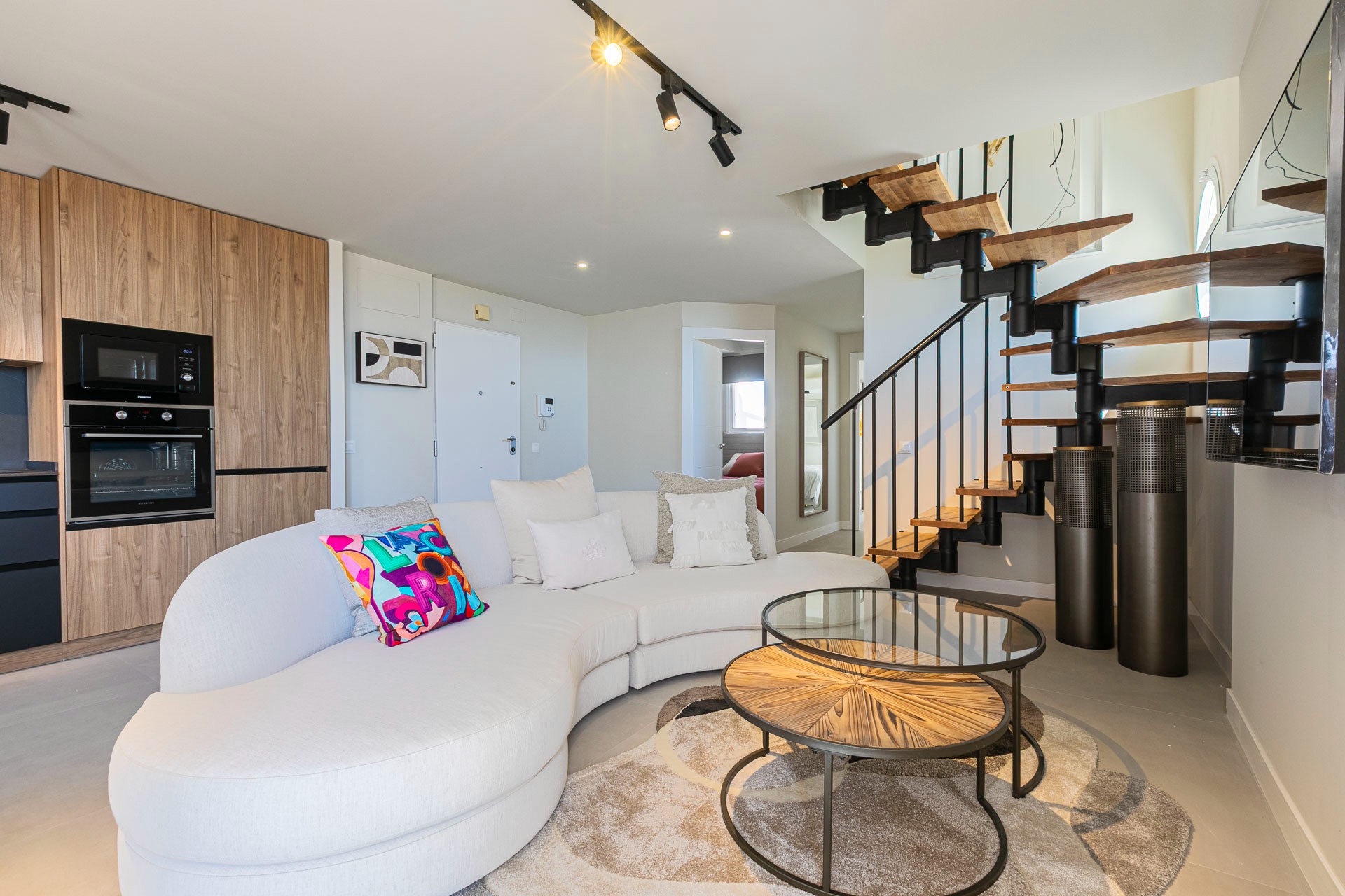 Ático de 3 Dormitorios y 2 Baños en venta en Puerto Banús, Marbella