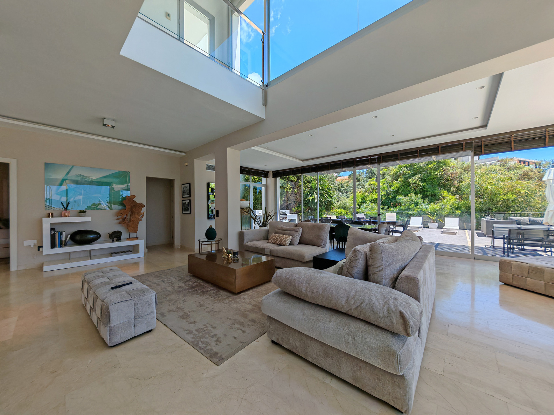 3 кровать 4 ванна Вилла для продажи в El Rosario, Marbella