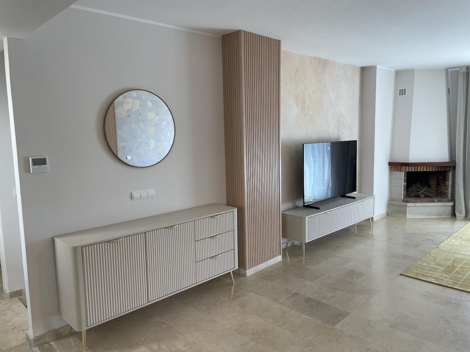 3 спални, 3 бани - Вила за продажба в Mijas