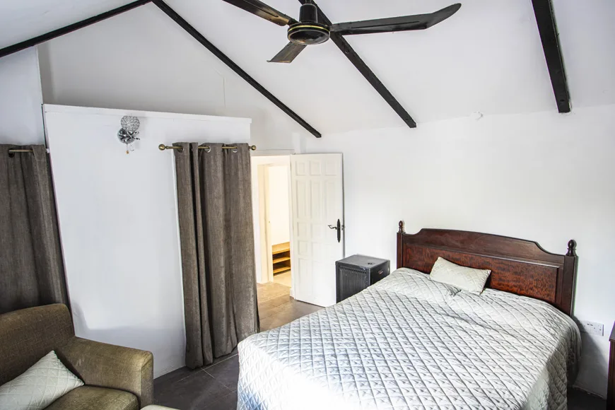 Casa de 3 Dormitorios y 2 Baños en venta en Jimena de la Frontera