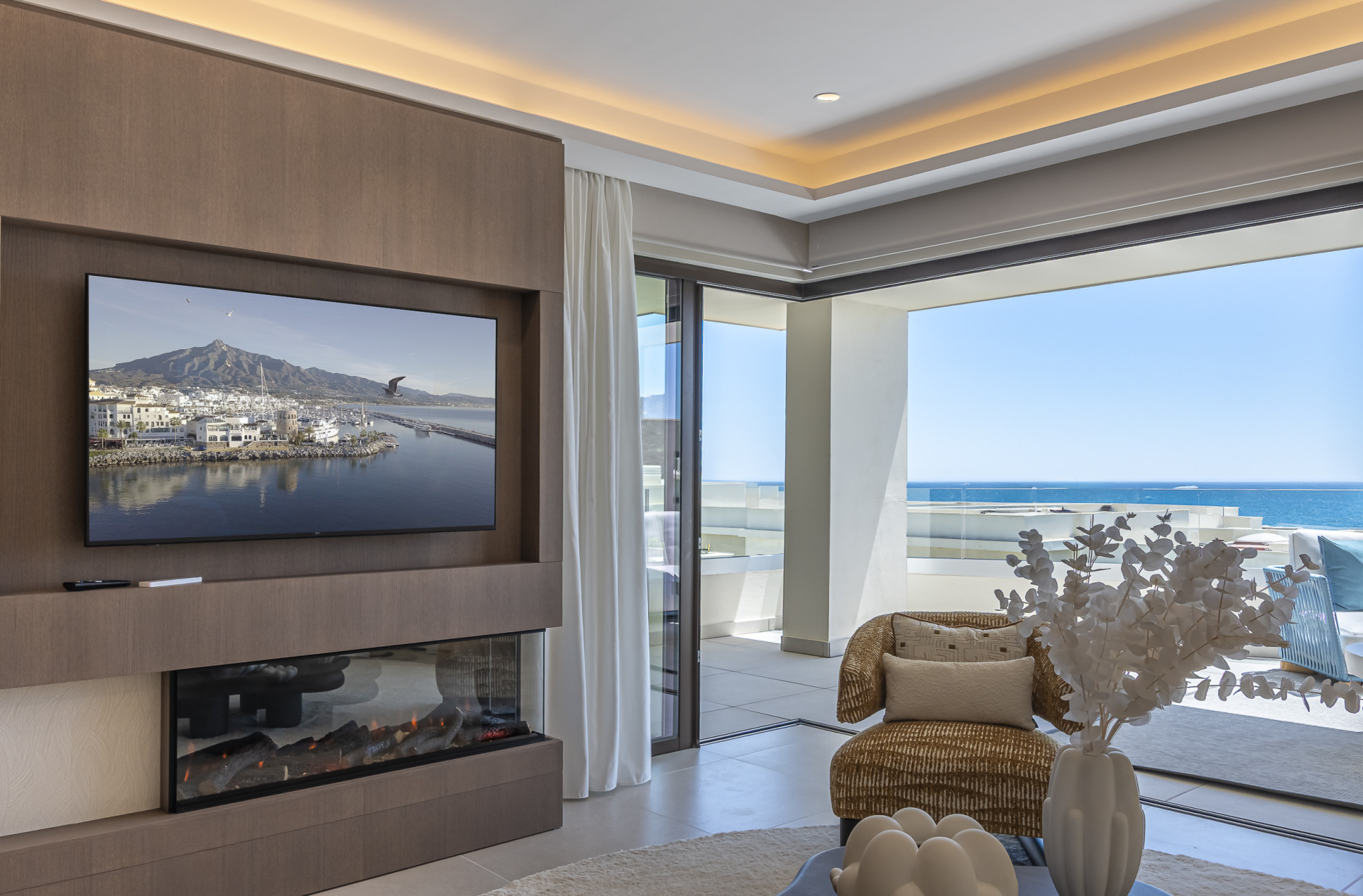Piso de 2 Dormitorios y 2 Baños en venta en Estepona