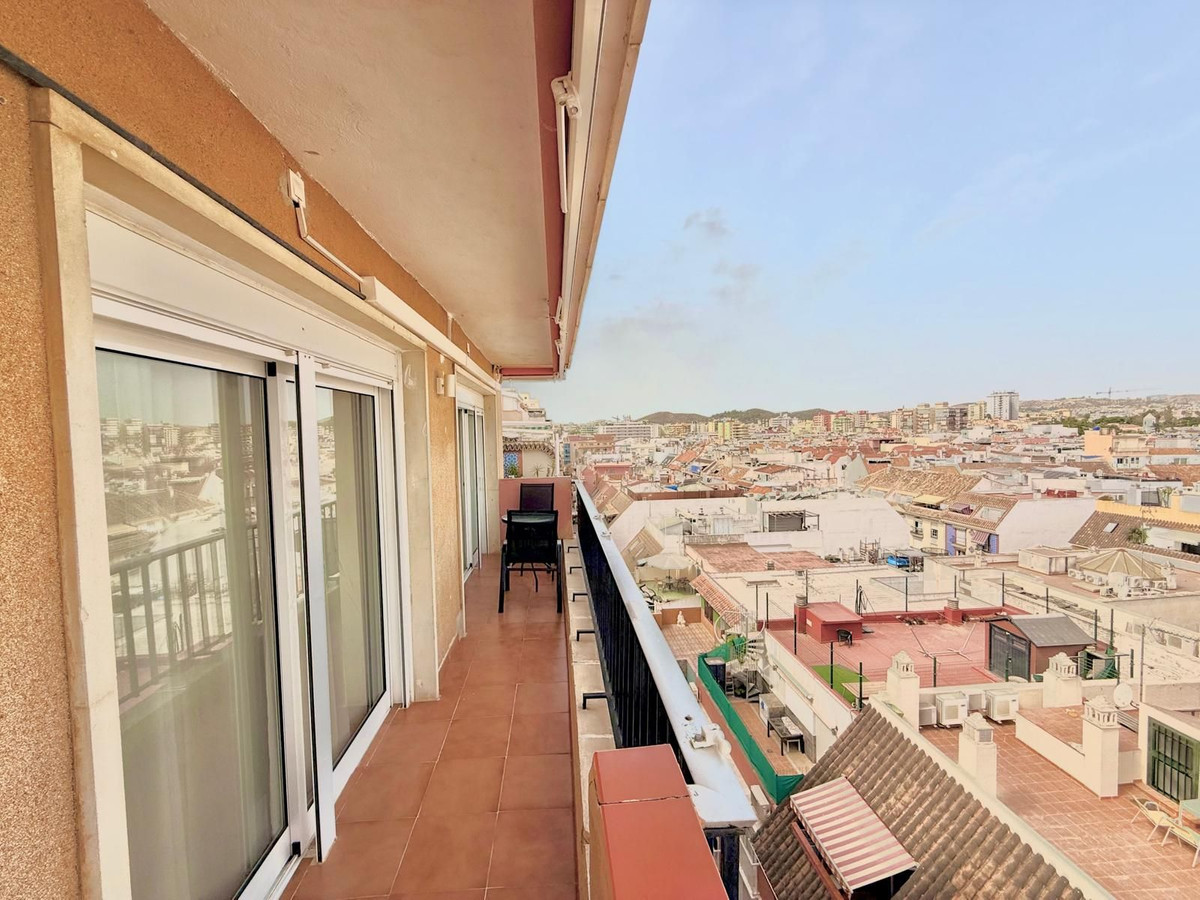Ático de 2 Dormitorios en venta en Fuengirola