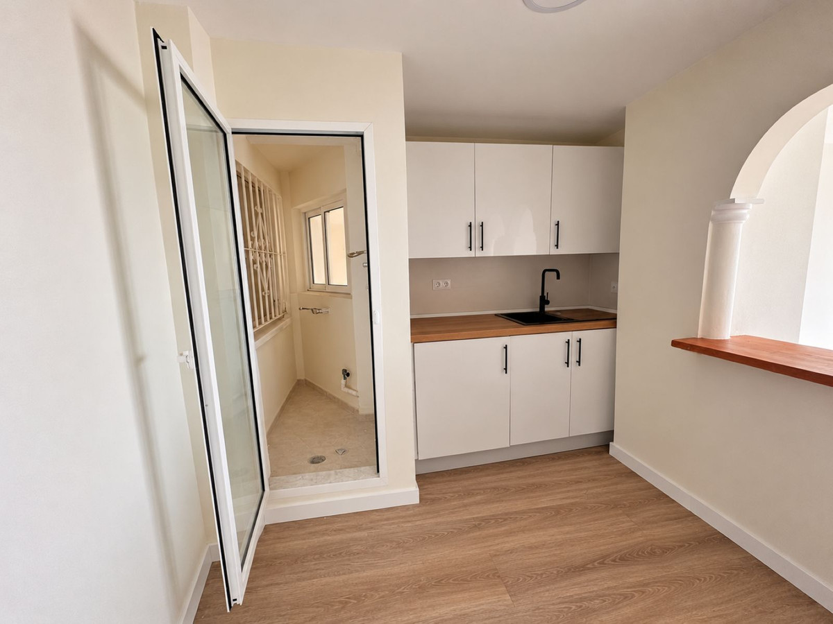 Piso de 3 Dormitorios en venta en Vélez-Málaga
