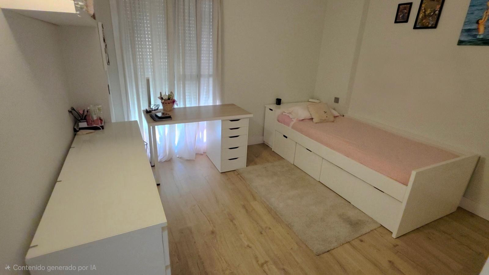Casa Adosada de 4 Dormitorios y 3 Baños en alquiler vacacional en Nueva Andalucía, Marbella