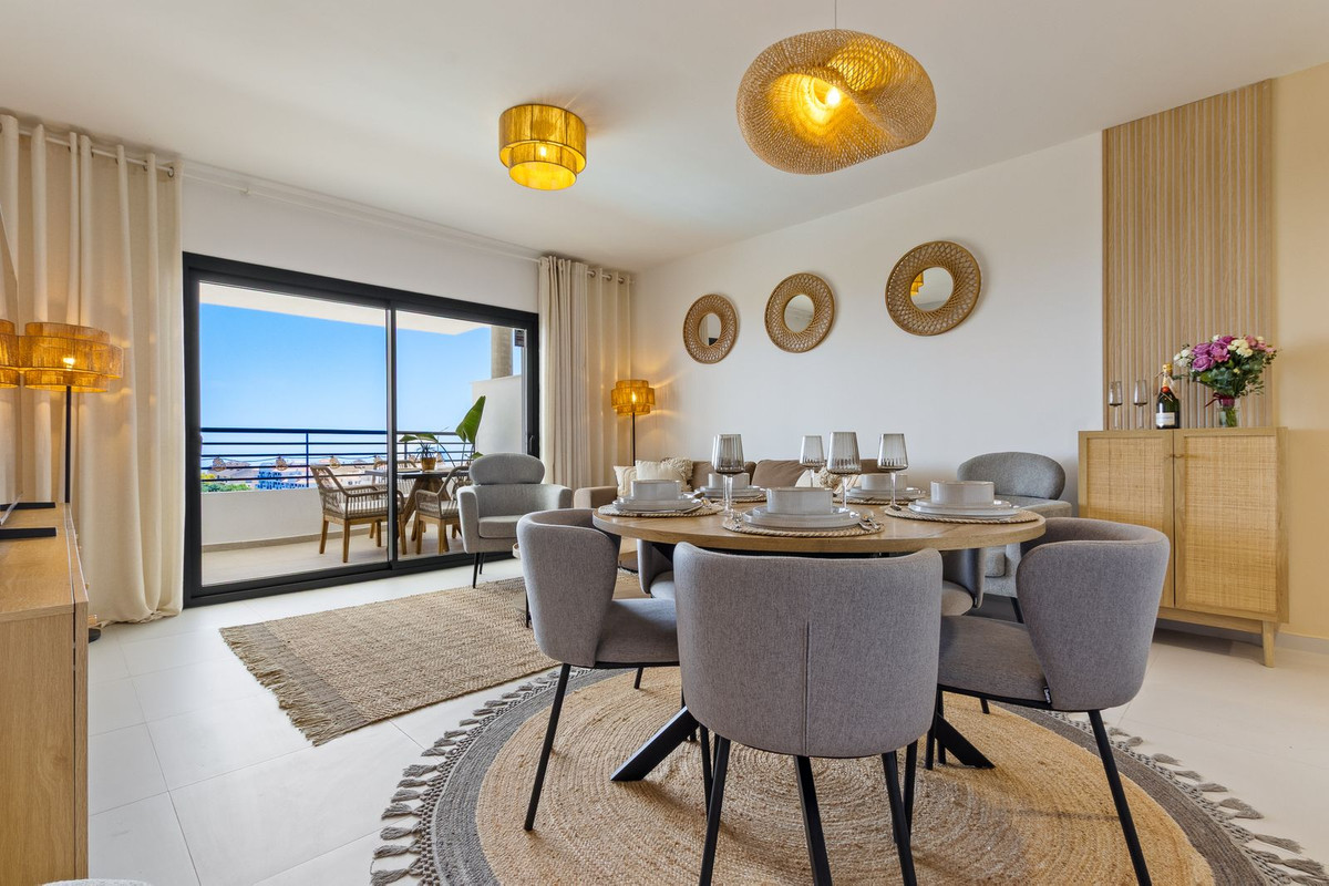 Ático de 3 Dormitorios en venta en Benalmádena