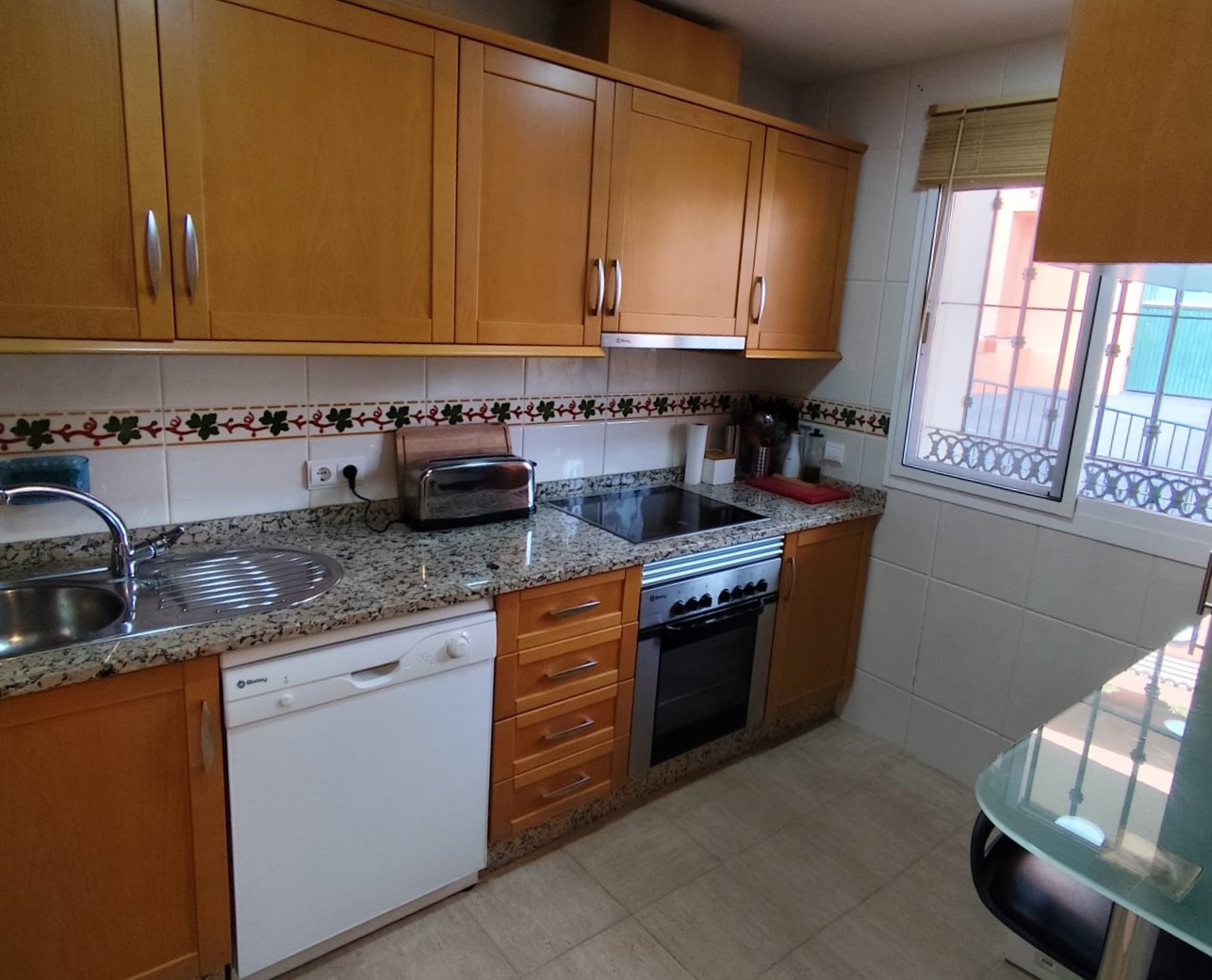 3 Bed, 3 Bath - Townhouse for Sale in Elviria, Marbella