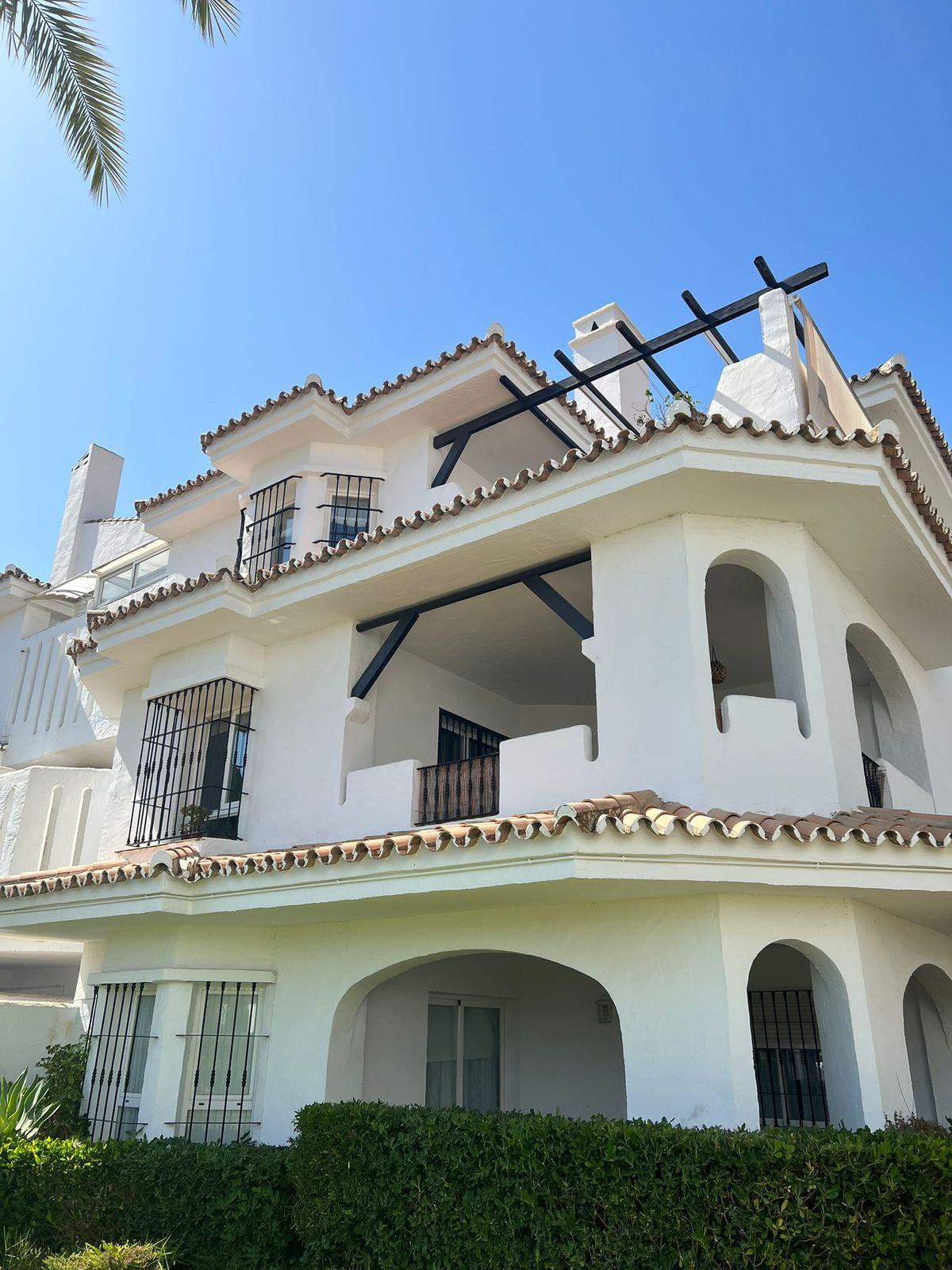 1 Bed - Penthouse for Sale in Nueva Andalucia, Marbella