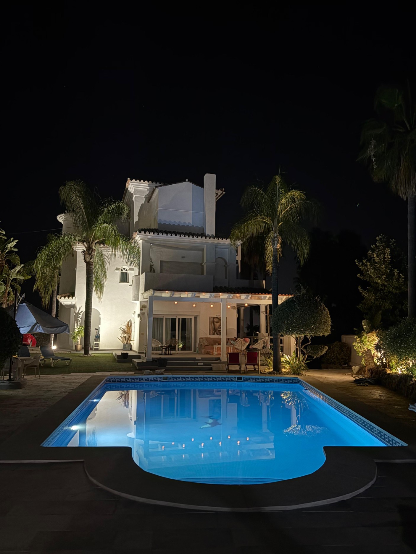 Casa de 5 Dormitorios y 4 Baños en venta en Nueva Atalaya