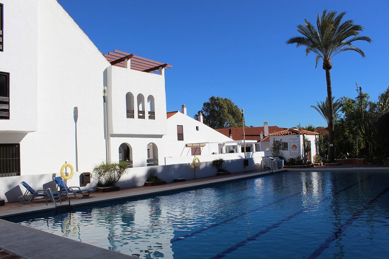 Ático de 2 Dormitorios y 2 Baños en alquiler vacacional en Nueva Andalucía, Marbella