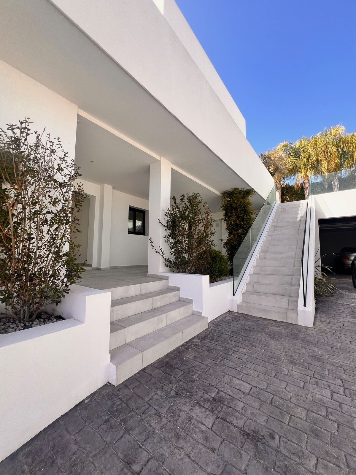 Casa de 5 Dormitorios en venta en La Cala de Mijas